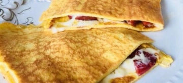 Kaşarlı Sucuklu Omlet Tarifi ve Malzemeleri Kaşarlı Sucuklu Omlet Tarifi ve Malzemeleri