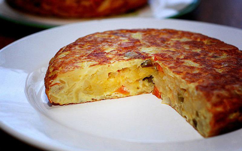 Patatesli Yumurtal Omlet